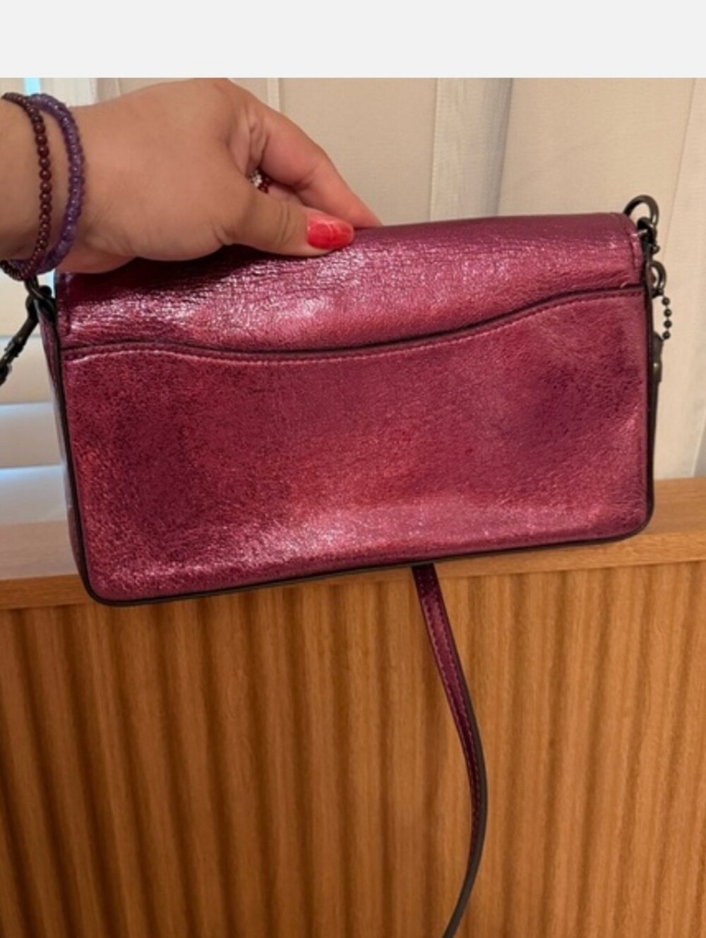 Coach 1941 Dinky Metallic Crossbody bag in a vibrant pink - Picture 9 of 9
